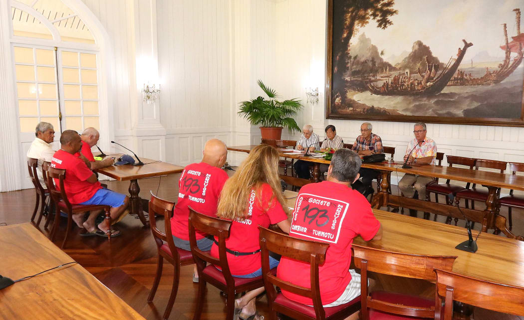 French Polynesia's government receives a delegation from Association 193