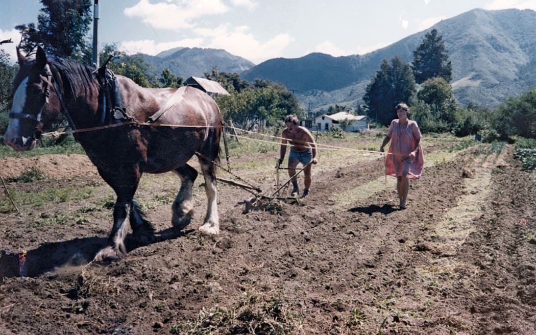 Cultivating_the_kitchen_gardens_with_Pete