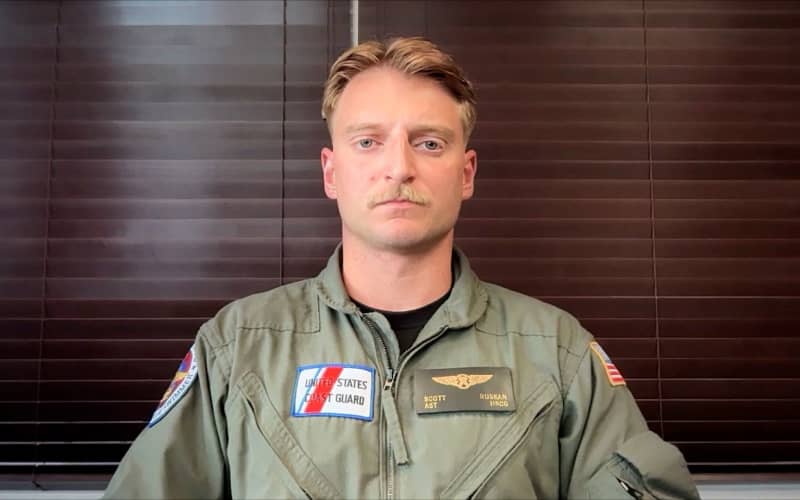 US Coast Guard rescue swimmer hailed as a hero after saving 165 kids ...