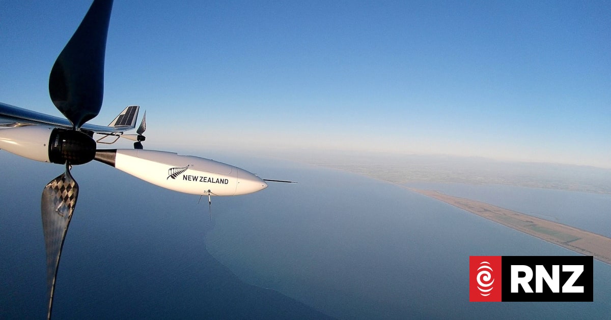 Hunt on for private overseas investment in NZ's second rocket launchpad