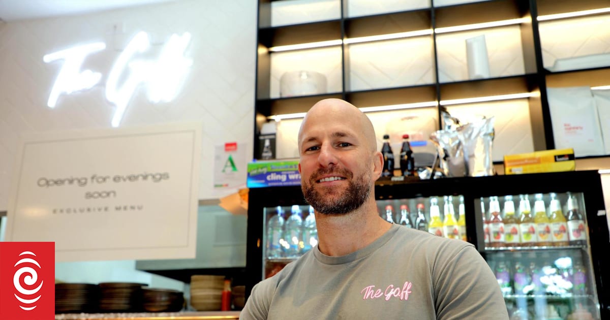 Here's what it takes to open an eatery in a cost of living crisis | RNZ