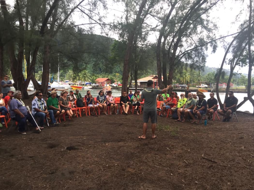Island Voices ambassadors in Tahiti