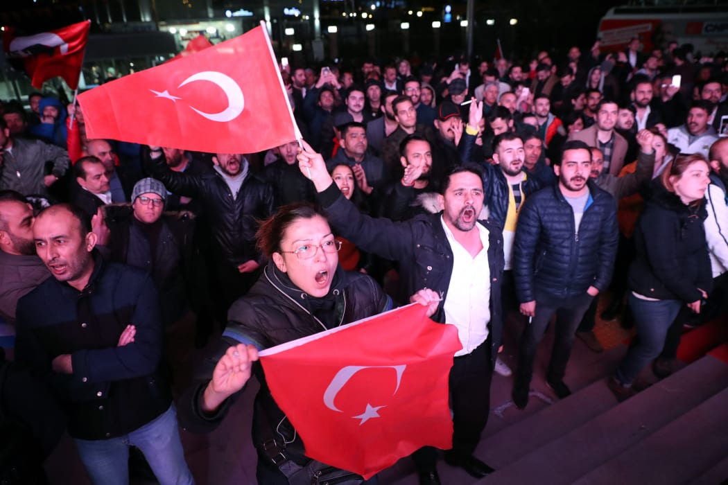 Supporters of opposition Republican People's Party (CHP) celebrate after early results for Ankara mayor in local election in Ankara, Turkey, March  31, 2019.