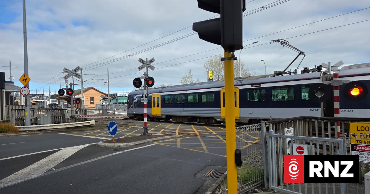 Improving safety on West Auckland rail crossings will take decades