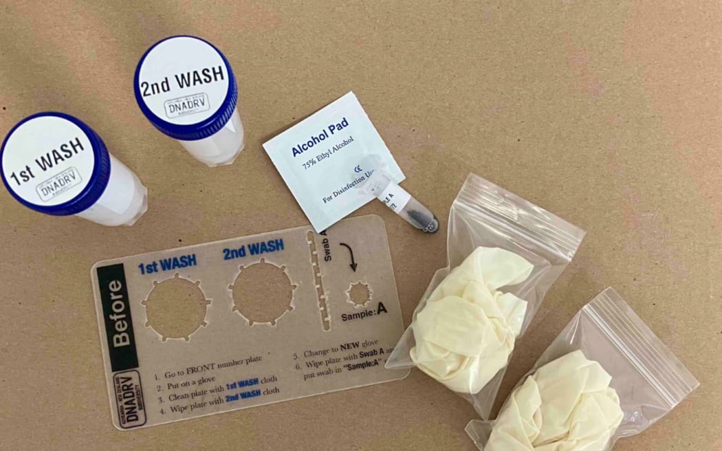 A DNA Drive sampling kit.