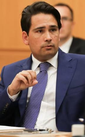 Simon Bridges at the select committee meeting.