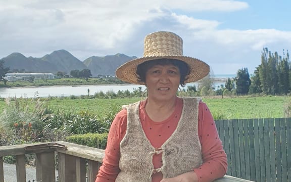 Te Rangirangi Tangohau at her home, Tolaga Bay / Uawa.