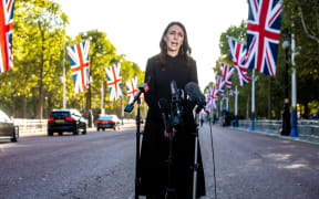 NZ PM Jacinda Ardern speaks to media at The Mall about meetings with the UK PM Liz Truss and King Charles, in London.