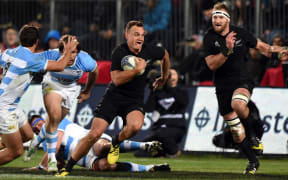 Israel Dagg (C) had a much-needed good night at fullback