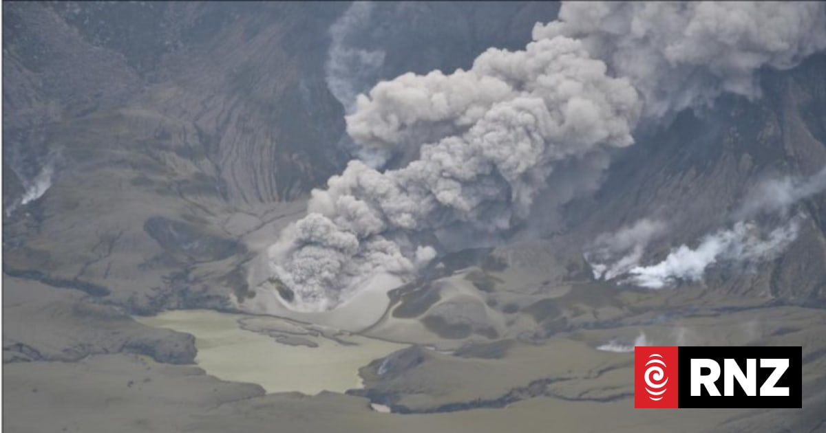 Whakaari/White Island erupts ash, alert level raised