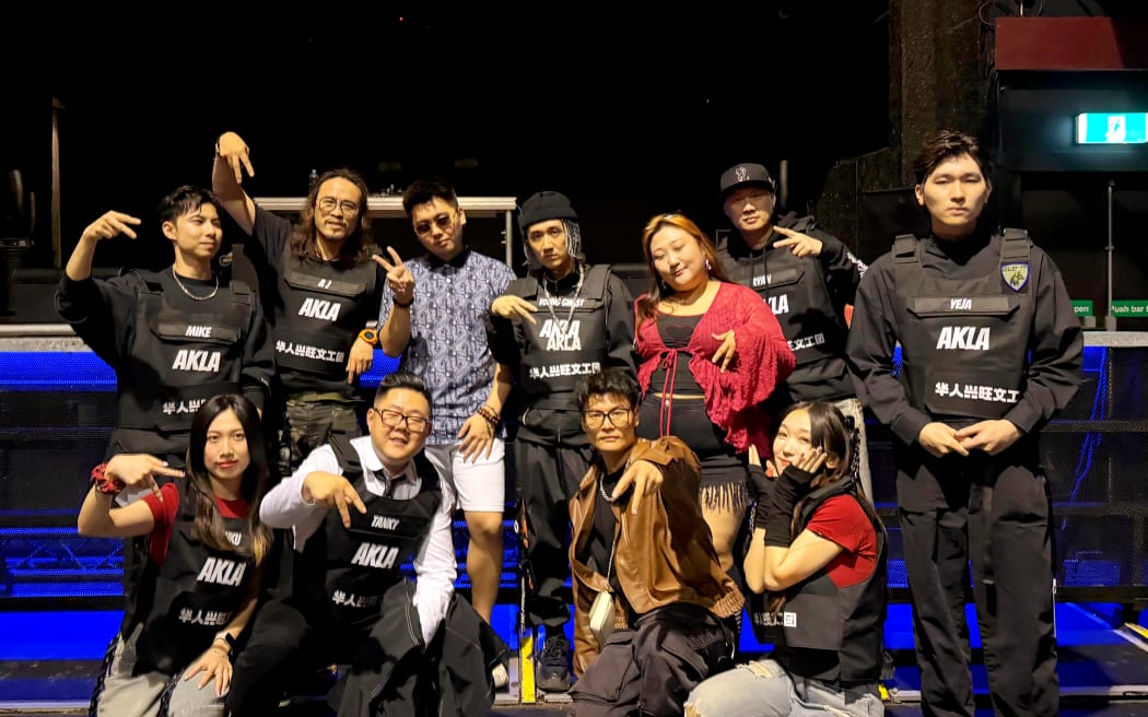 AKLA is an Auckland-based Chinese hip-hop fusion collective with 16 members aged between 20 and 40.
