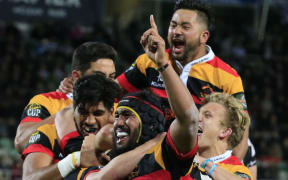 Waikato celebrate their Ranfurly Shield win over Hawkes Bay.
