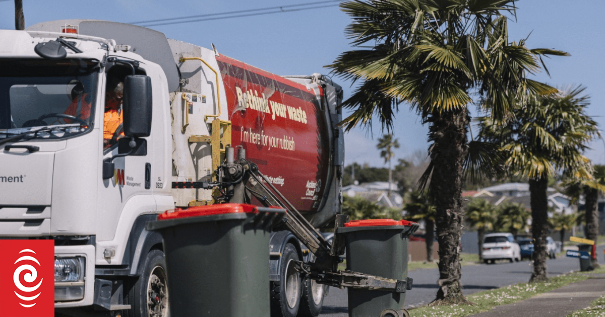 Auckland's fortnightly rubbish collection trial kicked to curb