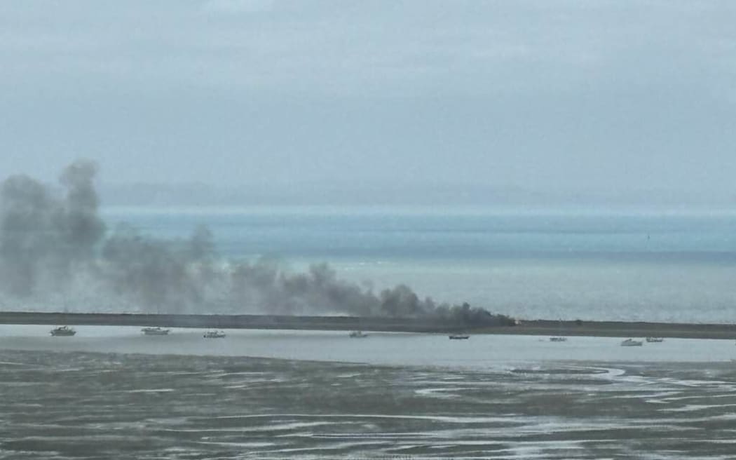 Smoke from the fire on the Nelson Boulder Bank.