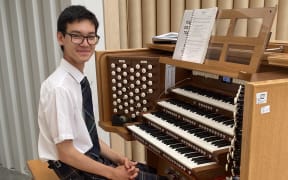 Sea-am Thompson has been awarded a scholarship to Oxford University.