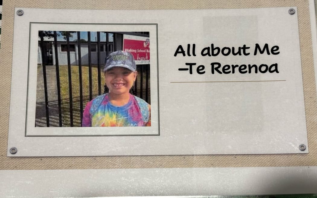 Te Rerenoa’s communication book about her for teachers and students.