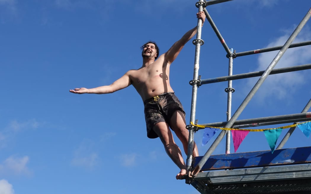 Supreme winner Kree Smith, of Northland’s Wainui Valley, eggs on the crowd.