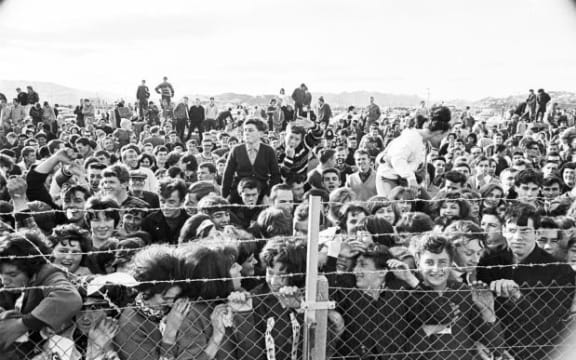 Crowd at Wellington Airport awaiting the arrival of The Beatles