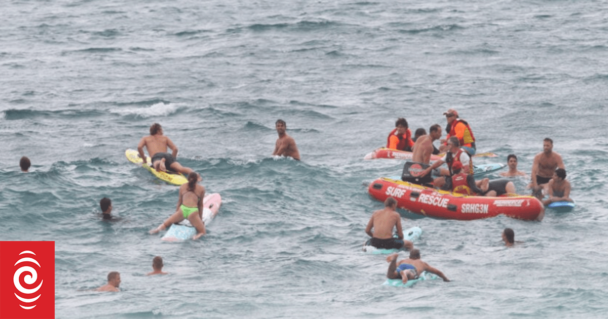 Mass rescue at Sydney's Maroubra Beach after '20 to 30' swimmers caught in flash rip - Vimarsana News