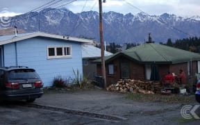Foreign workers in Queenstown cabins can't afford to leave