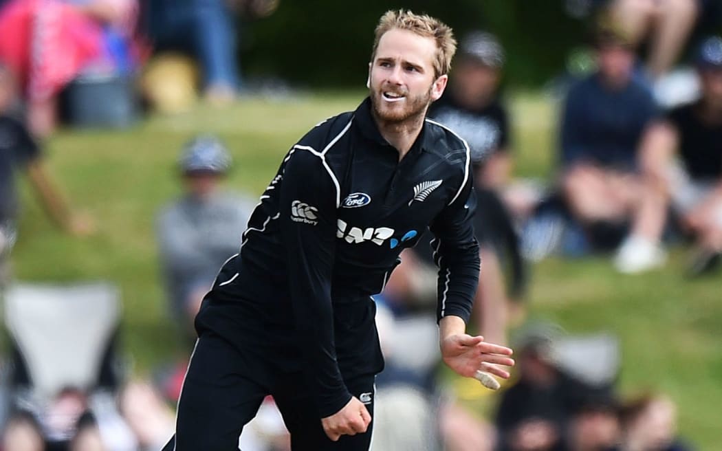 Kane Williamson bowling.
