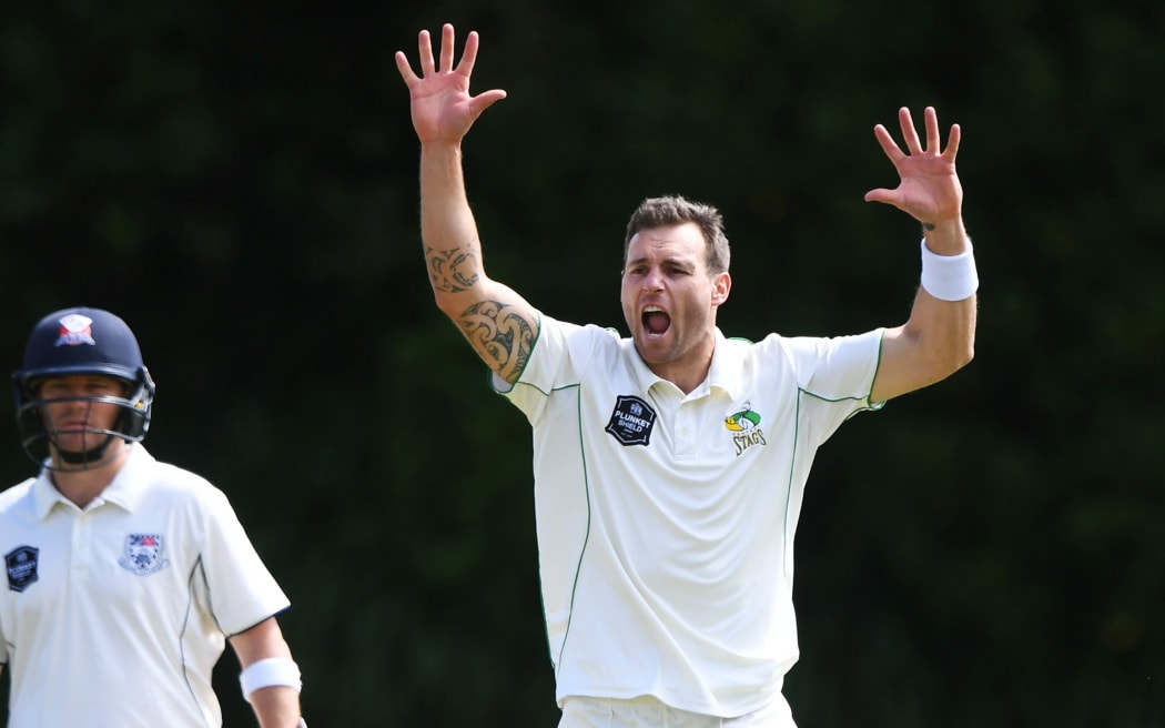 Central Districts bowler Doug Bracewell.