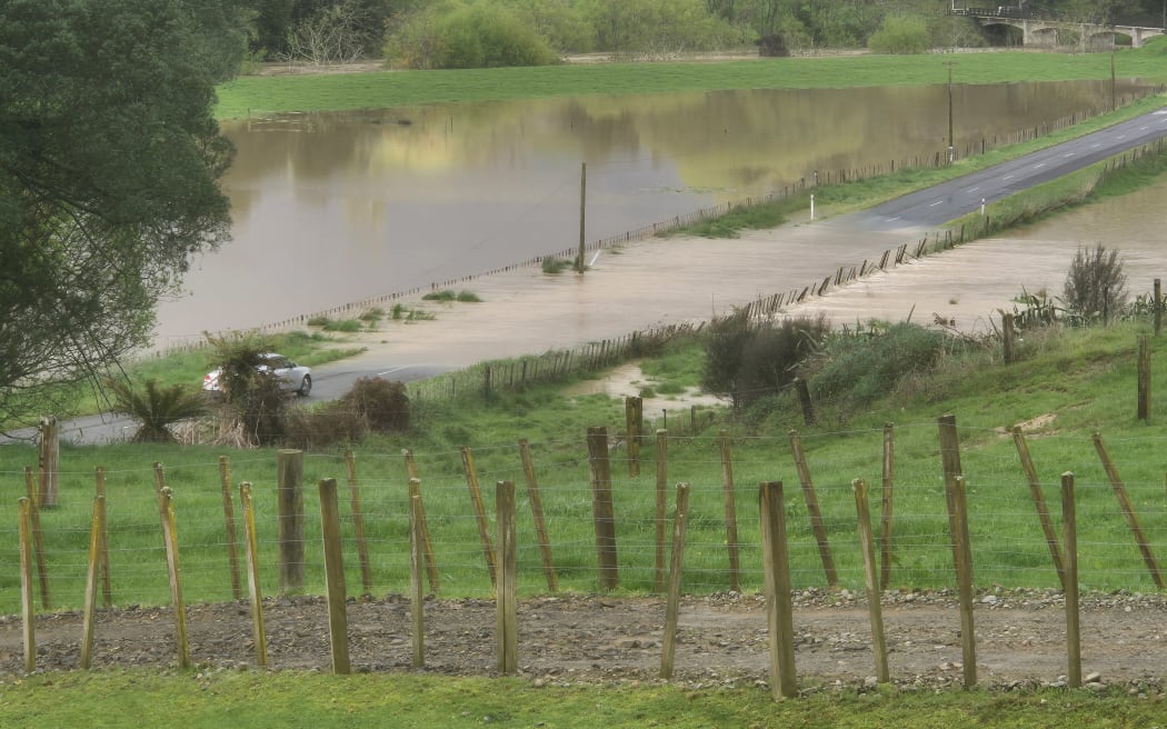 Flooding on SH43 Forgotten Highway at Tokirima.
