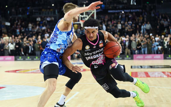 Tai Webster.
Sky Sport NZ Breakers v Brisbane Bullets, Australian NBL. Spark Arena, Auckland. New Zealand. Sunday 30 May 2021. Â© Copyright Photo: Andrew Cornaga / www.photosport.nz