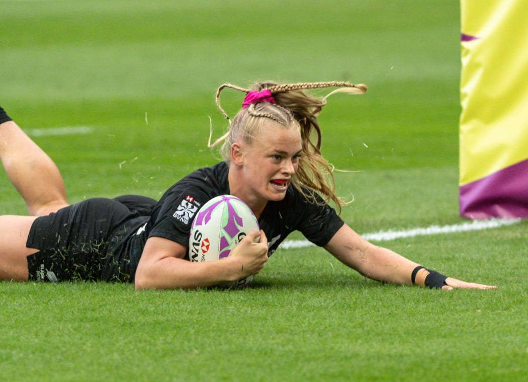 Black Ferns Sevens pipped in Dubai final | RNZ News