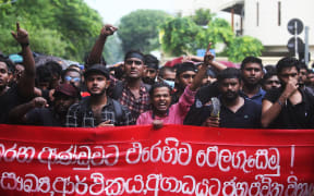 University students protest against the economic crisis on April 5, 2022, in front of the residence of the Prime Minister of Sri Lanka Mahinda Rajapaksa in Colombo.