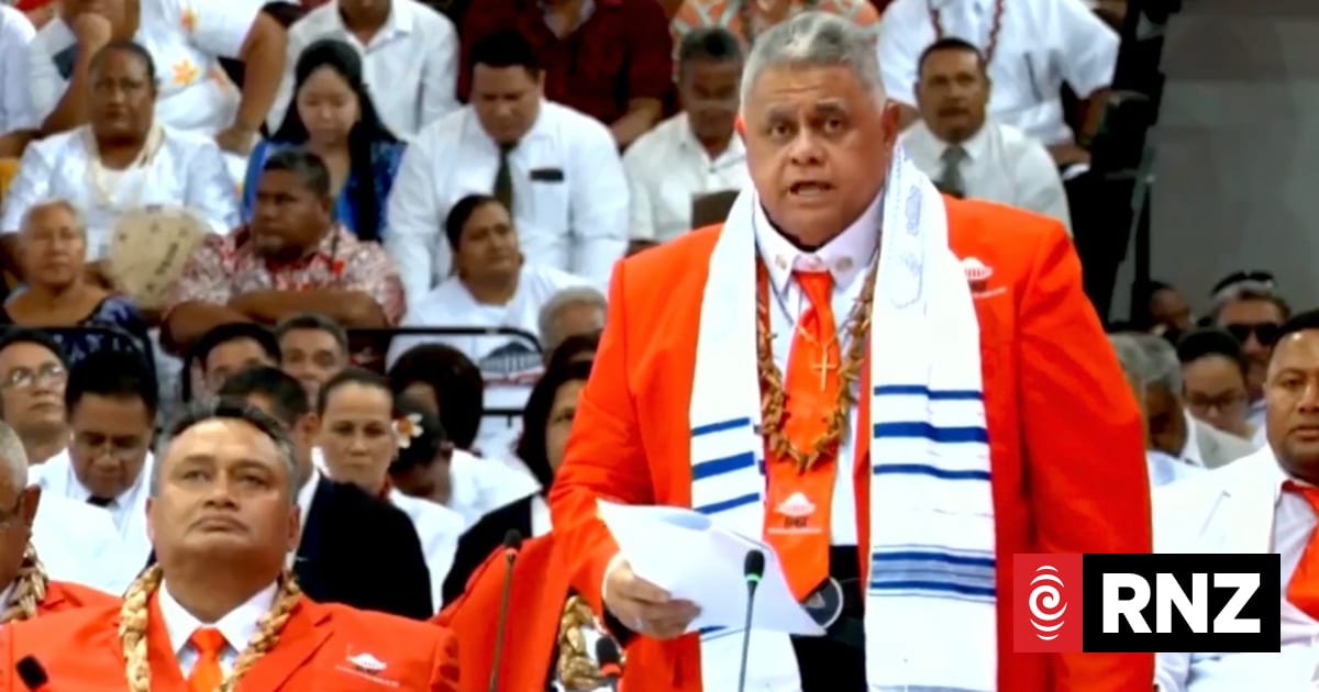 Laaulialemalietoa Schmidt sworn in as Samoa’s 8th Prime Minister, third leader from Savai’i