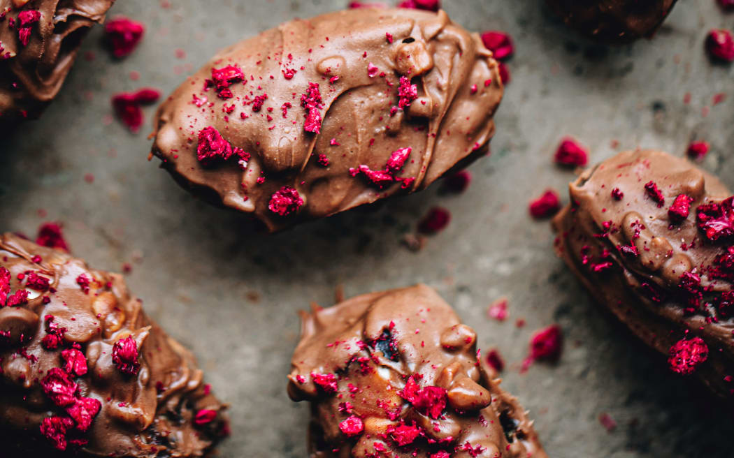 Medjool dates with peanut butter chocolate