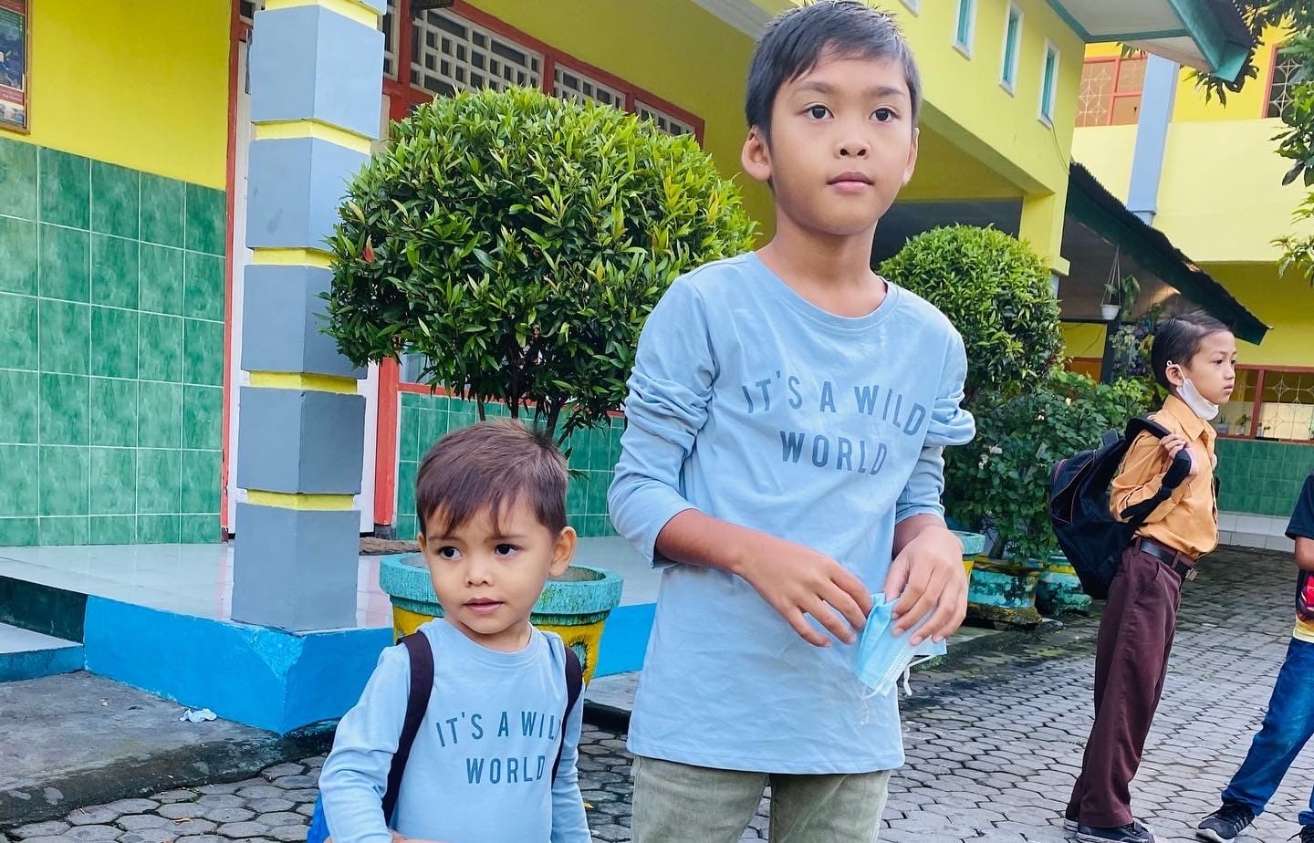 Johannes Nijhuis' two children, 8-year-old Alkino and 3-year-old Eliano.