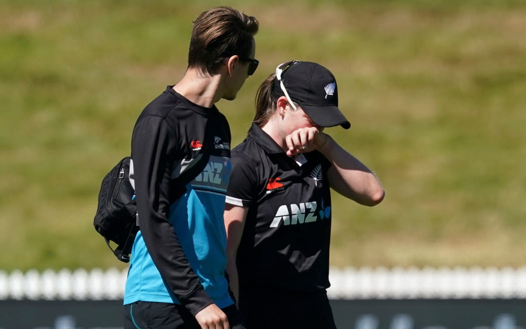 Lauren Down injures herself catching Shafali Verma during the New Zealand White Ferns v India Women, 5th One Day International women’s cricket match at John Davies Oval, Queenstown, New Zealand on Thursday 24th February 2022.