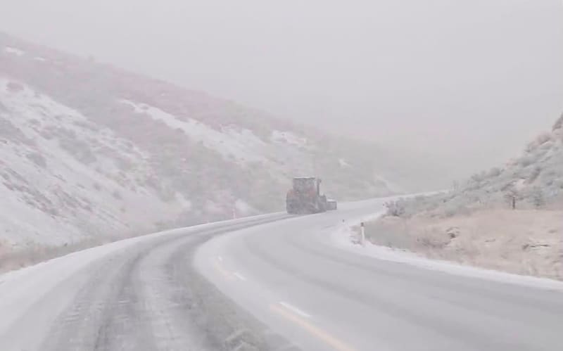 More rain, snow forecast as severe weather system moves north | RNZ