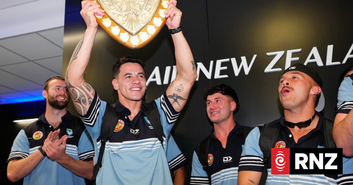 Emotional scenes in Whangārei as Northland touch down with Ranfurly Shield