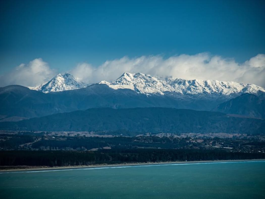The first good snow dumping for the season on 'Mt Arthur' and 'The Twins’ in the Western Ranges of the Nelson region.