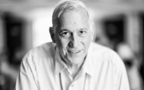 Walter Isaacson