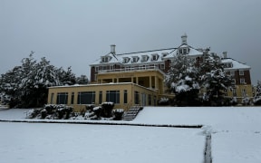 Snow at the now-closed Chateau Tongariro.