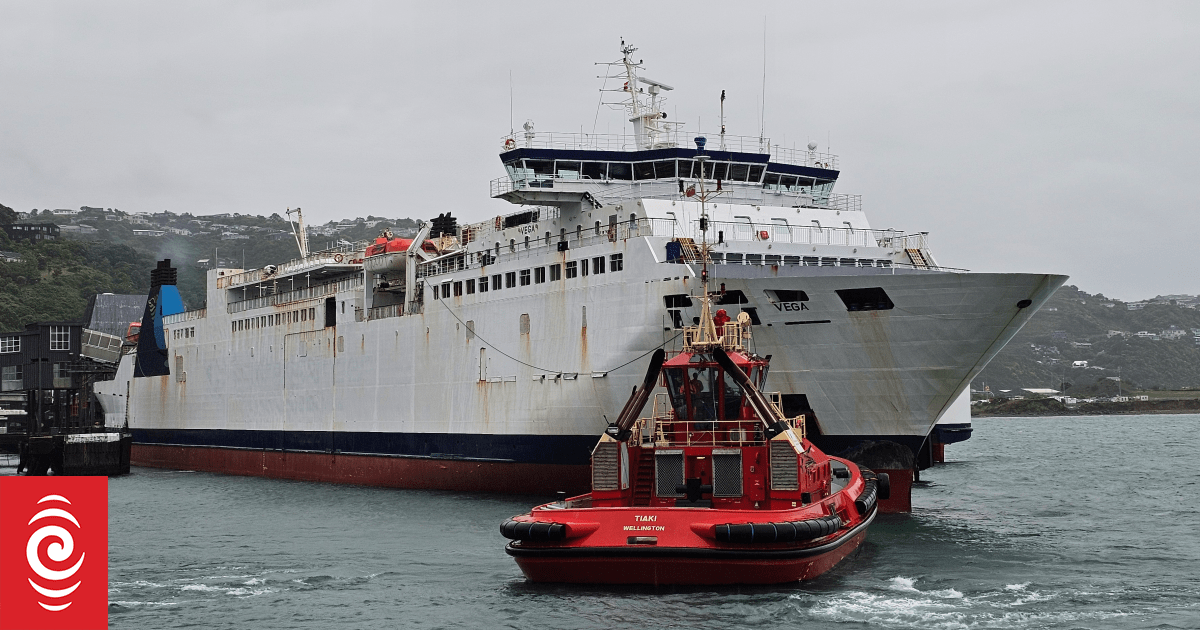 Why is the Aratere ferry still in New Zealand waters?