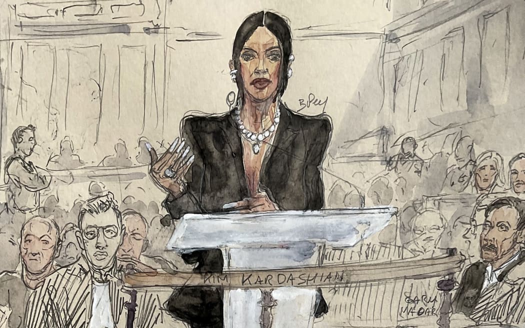 This court sketch made on May 13, 2025 in Paris shows US celebrity Kim Kardashian testifying before the Assize Court for the trial over the 2016 robbery that saw her relieved of millions of dollars' worth of jewellery at gunpoint. The trial of this sensational nine million euro jewellery robbery opened in Paris on April 28, 2025. (Photo by Benoit PEYRUCQ / AFP)