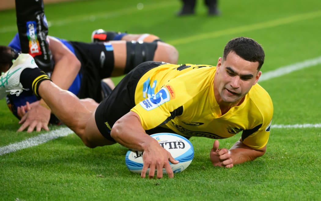 Josh Moorby of the Hurricanes  scores a try during Super Rugby Pacific match against the Blues at Sky Stadium, Wellington on Saturday 8 March 2024. Mandatory credit: Elias Rodriguez / www.photosport.nz