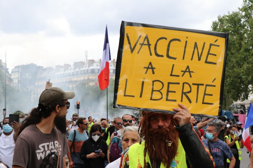 For the third week in a row, anti-vaccine and anti-health pass demonstrations continued in France amid rising COVID-19 infection rates.