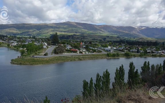 Mayor to lead Cromwell affordable housing scheme amid crisis