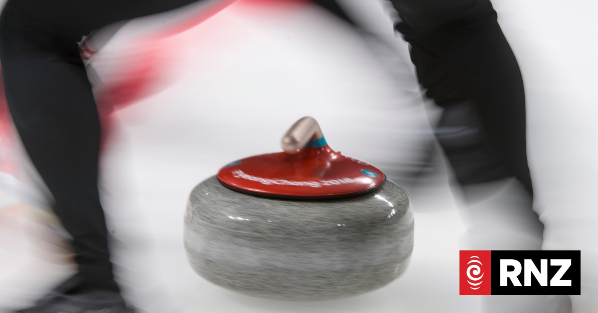 US men's curling team 'Dad' eyes Winter Games history | RNZ