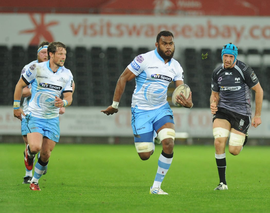 Leone Nakarawa playing for the Glasgow Warriors in 2015