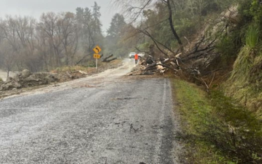 Landslips on SH38 Wairoa to Lake Waikaremoana blocked one lane of the road.