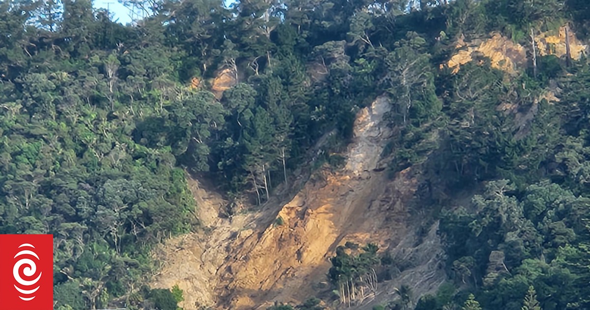 Muriwai homes demolished, relocated as Auckland storm recovery wraps up - Vimarsana News