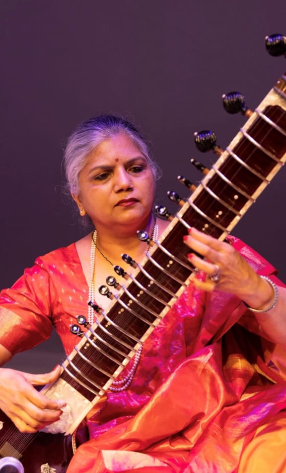 Shalu Garg plays the sitar