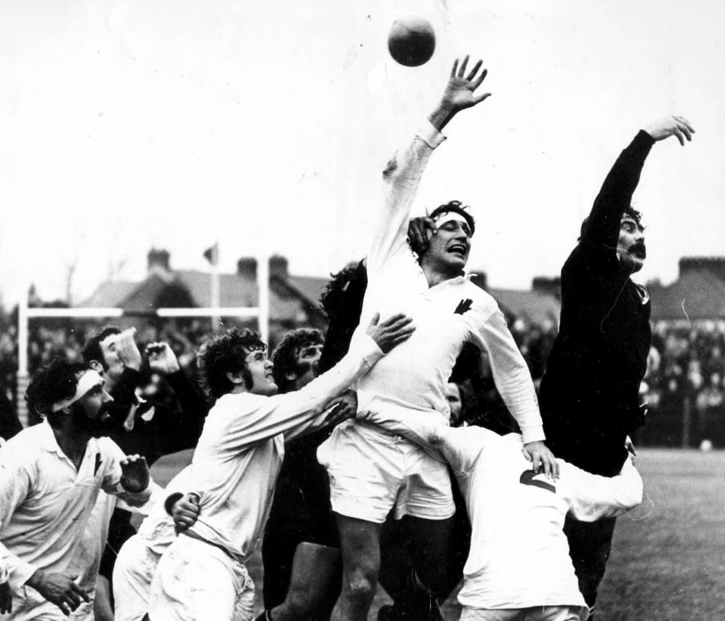 Willie John Mcbride (left) and Keith Murdoch (right) challenge for the ball in an All Blacks vs Ulster game at Ravenhill ground, Northern Ireland, Belfast, on 18 November, 1972.